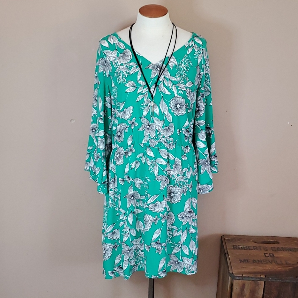 A New Day green floral long-sleeve dress size XL